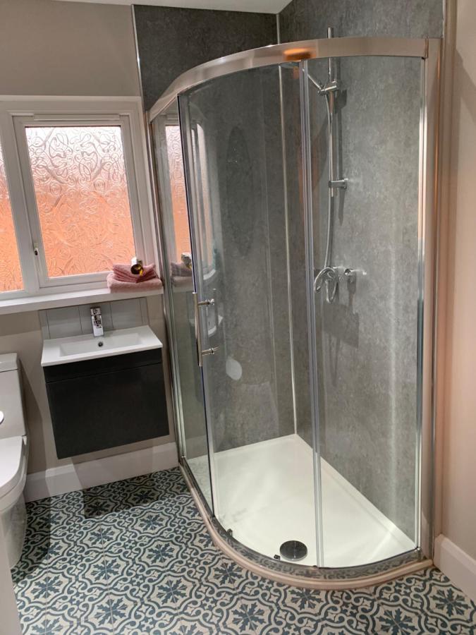 City Break Plush Pad, Walking Distance To City Centre Belfast Exterior foto