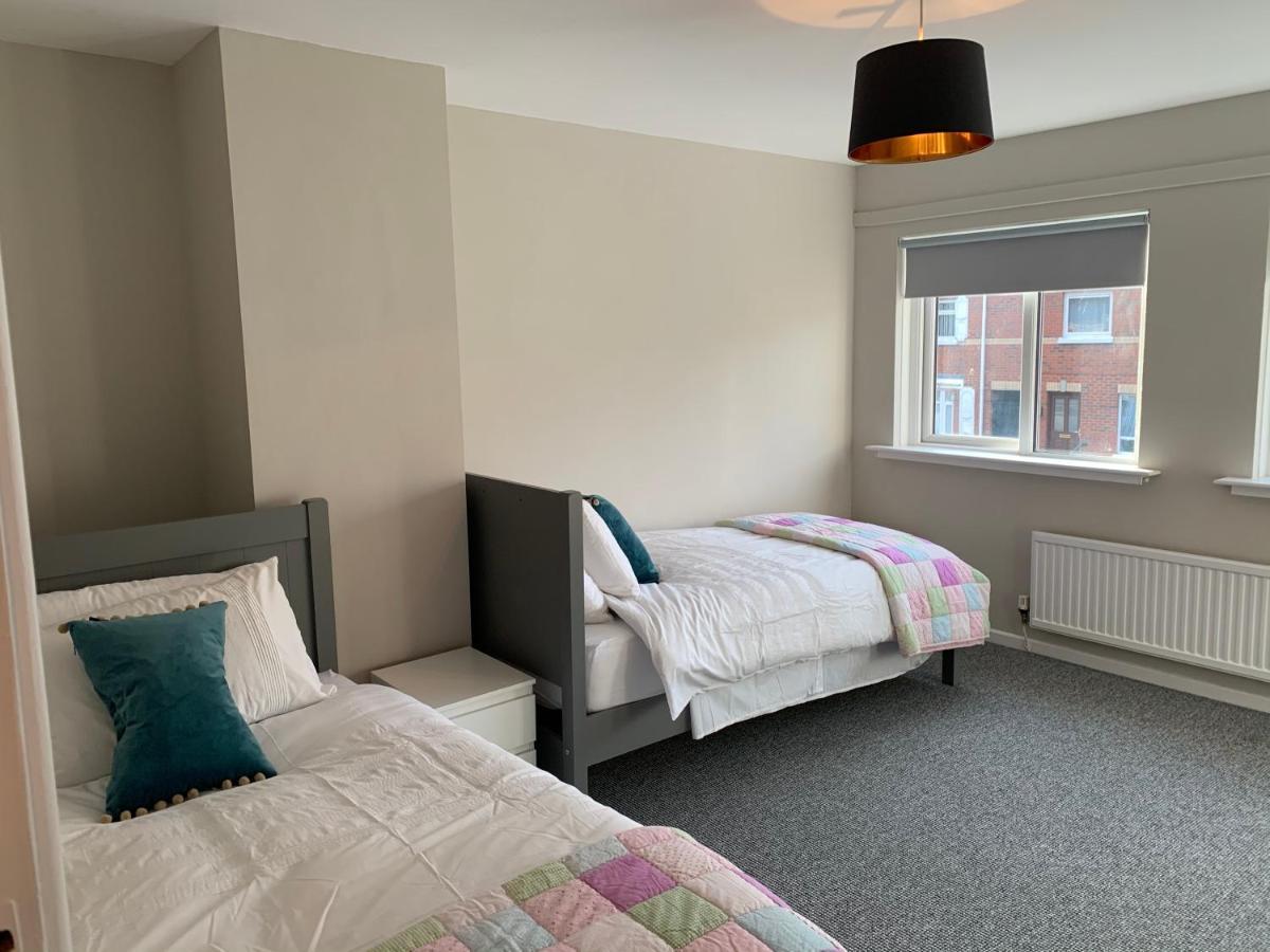 City Break Plush Pad, Walking Distance To City Centre Belfast Exterior foto