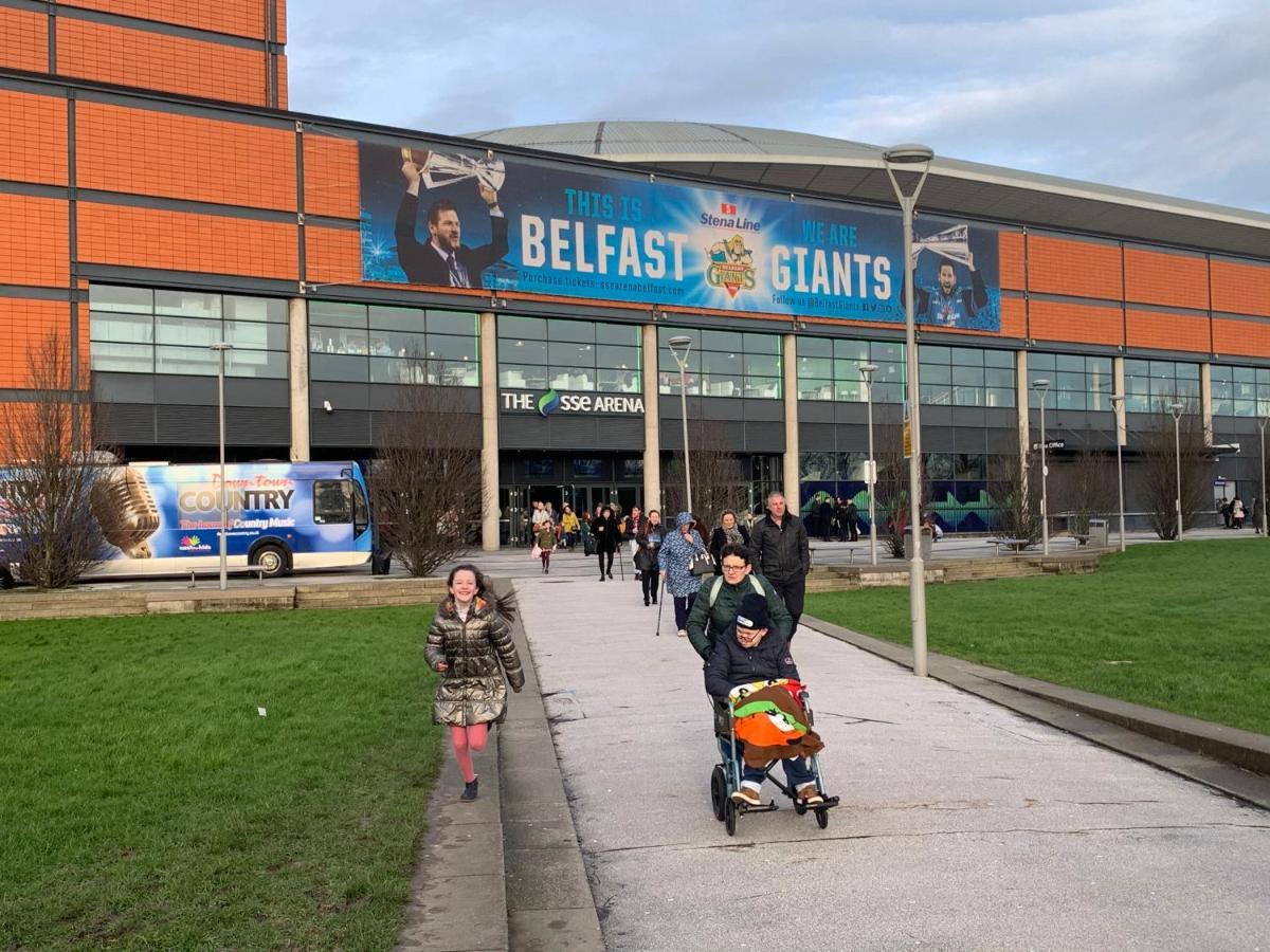 City Break Plush Pad, Walking Distance To City Centre Belfast Exterior foto